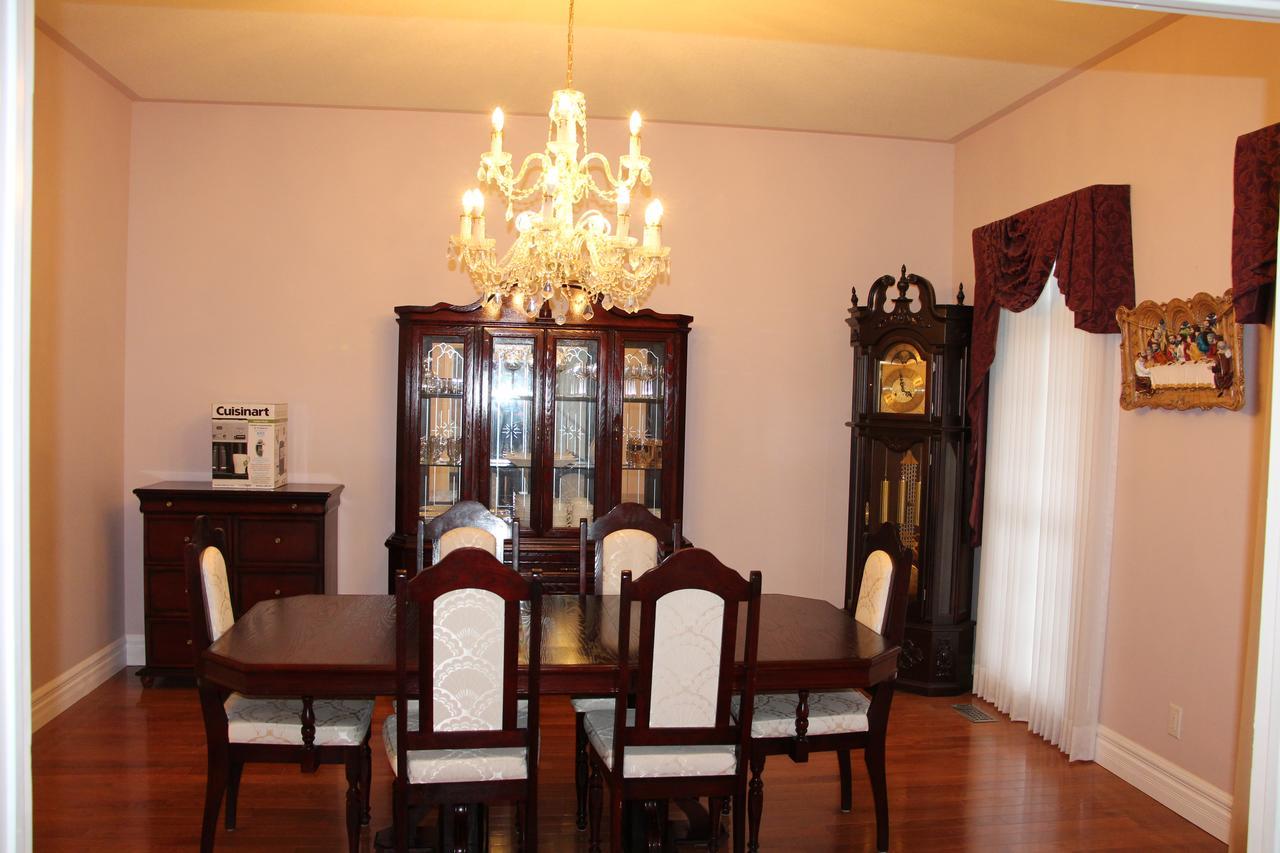 The White House Boutique B&B Ниагара-он-те-Лейк Экстерьер фото