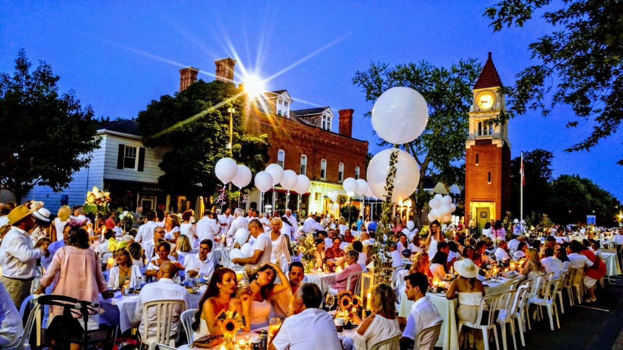 The White House Boutique B&B Ниагара-он-те-Лейк Экстерьер фото